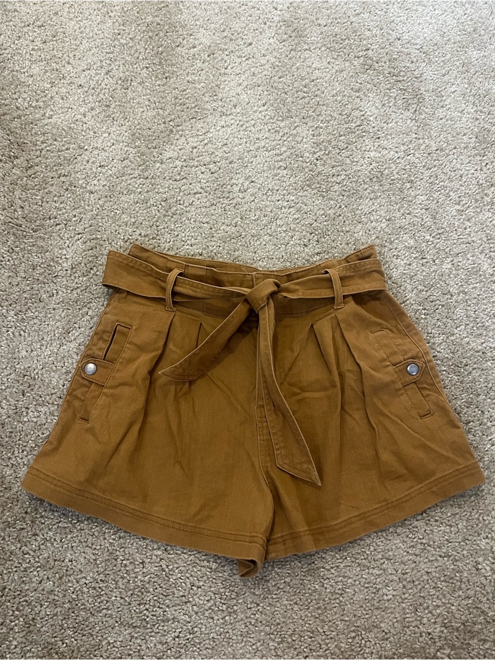 High-Waist Tie-Belt Women’s Shorts in Camel